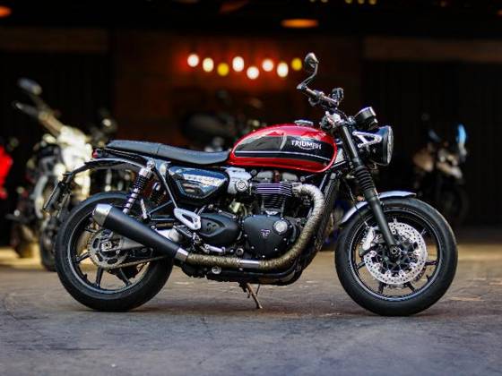 TRIUMPH SPEED TWIN 